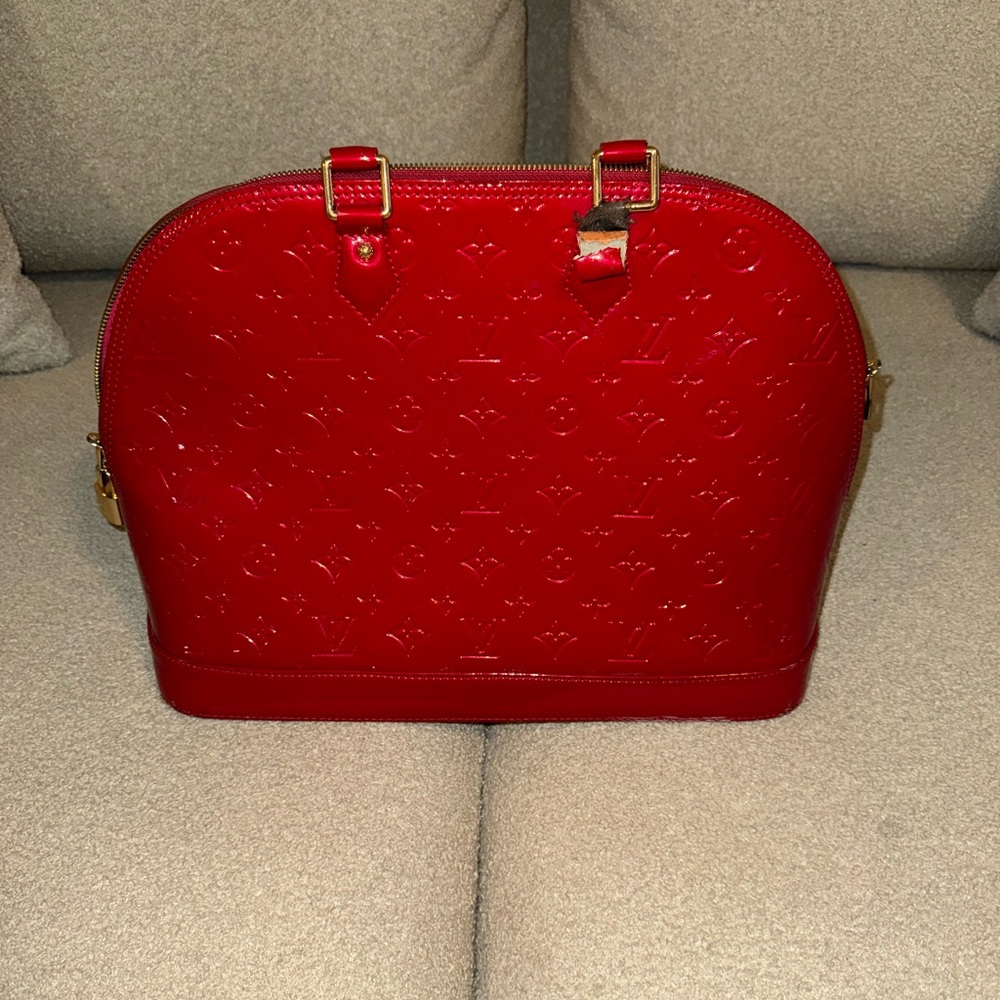 Louis Vuitton Alma MM Bag